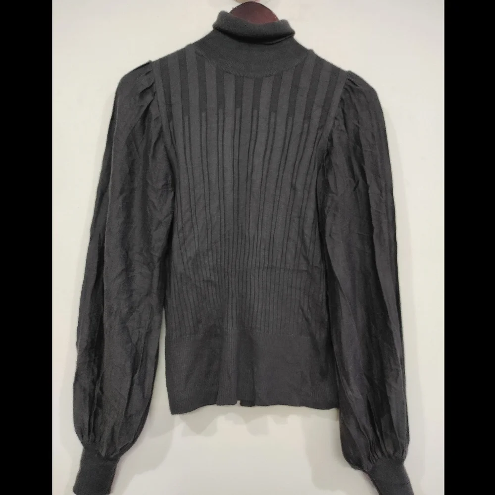 Puffed Sleeve Turtleneck sweater - Picture 6 of 11